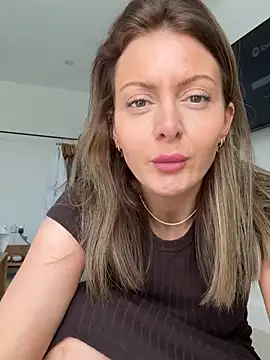 Lovelavender  online show from 04-16-26, 01:23