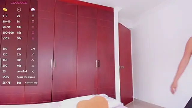  Anastasia 28 online show from 12-17-25, 07:08