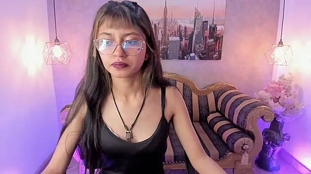 Snapshot of Noa_clk chatting on 10-23-25, 03:27 Noa clk online show from 10-23-25, 03:27