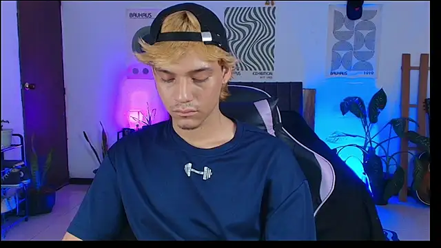 Habel  moretti online show from 02-17-26, 06:05