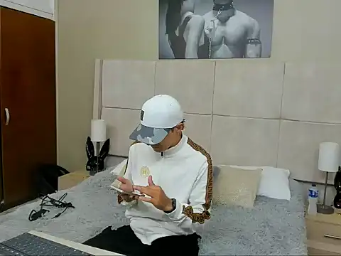 jupiter 333 online show from 12-05-25, 05:44