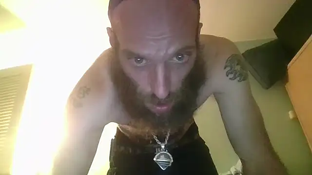 Snapshot of KosherCo313 chatting on 10-27-25, 03:51 KosherCo313 online show from 10-27-25, 03:51
