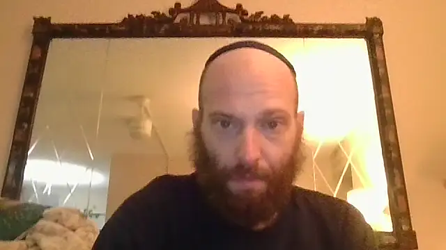 Snapshot of KosherCo313 chatting on 11-27-25, 10:48 KosherCo313 online show from 11-27-25, 10:48