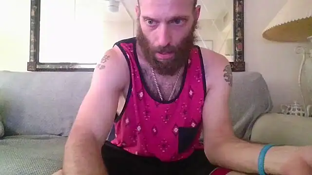 Snapshot of KosherCo313 chatting on 12-05-25, 08:28 KosherCo313 online show from 12-05-25, 08:28