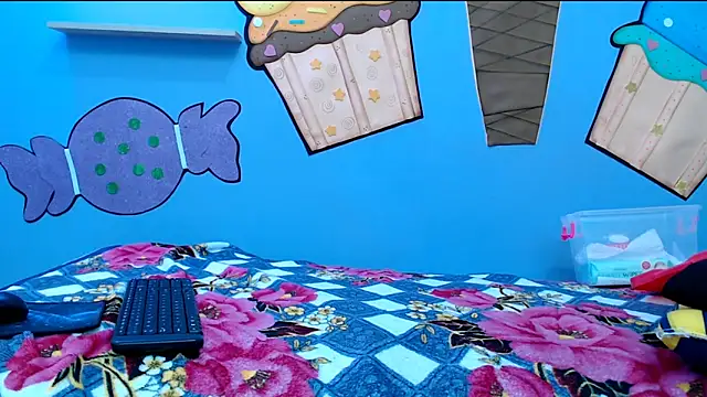 katty18love18 online show from 11-07-25, 01:10