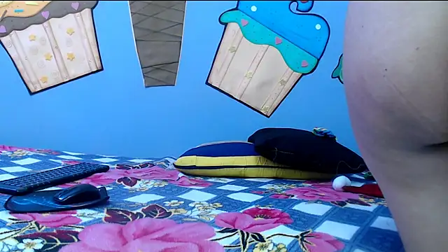 katty18love18 online show from 12-02-25, 01:50