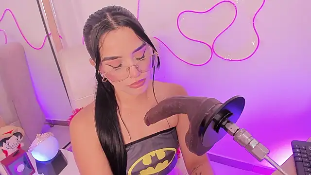 Snapshot of laana_foxx chatting on 02-25-26, 09:36 laana foxx online show from 02-25-26, 09:36