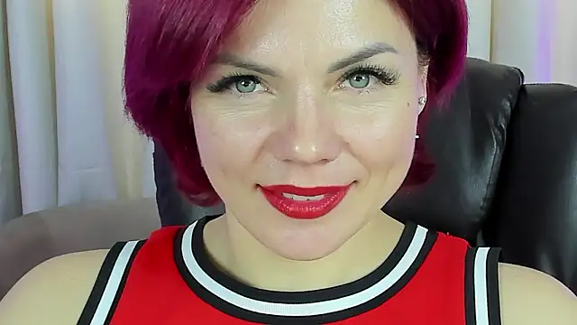 Snapshot of Wow_Maya chatting on 02-20-26, 06:19 Wow Maya online show from 02-20-26, 06:19