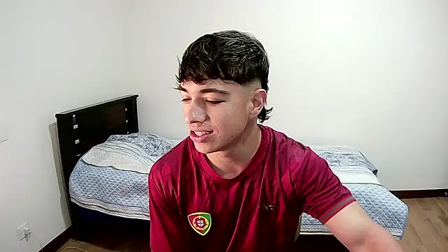 JUSTIN JHONS online show from 11-07-25, 03:44