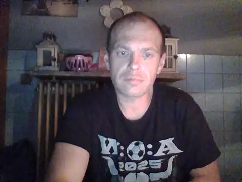 tommy3300 online show from 10-22-25, 03:50