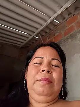 mother2-divorced online show from 11-25-25, 01:33