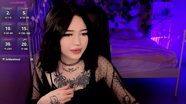 Emma Kirks online show from 10-29-25, 10:47