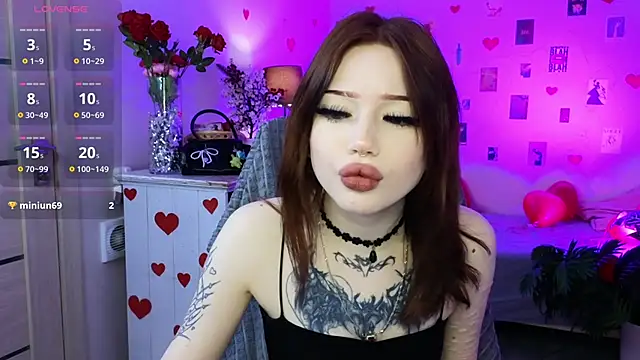 Emma Kirks online show from 02-20-26, 03:36