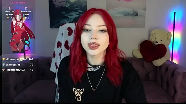 Emma Kirks online show from 04-14-26, 12:43