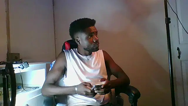 Snapshot of Suamyst_25 chatting on 06-02-26, 05:18 Suamyst 25 online show from 06-02-26, 05:18