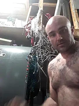 BulbasaurIsmettv online show from 05-27-26, 06:21