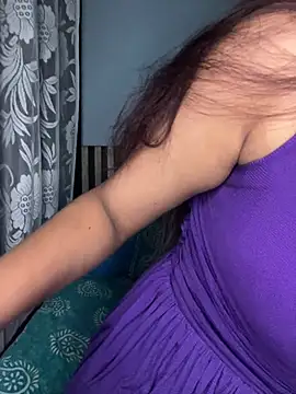 Snapshot of Cute_Marina chatting on 06-16-26, 06:57 Cute Marina online show from 06-16-26, 06:57