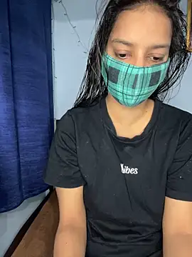 Cute Marina online show from 11-14-25, 04:49