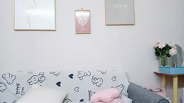 yuyan3929 online show from 07-02-26, 12:00