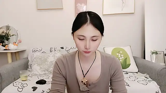 yuyan3929 online show from 11-25-25, 12:16