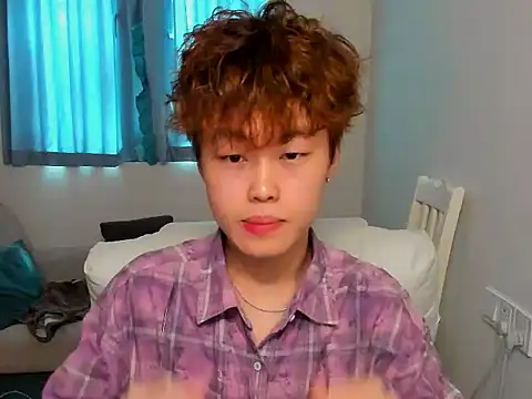 L1kuto online show from 10-30-25, 04:33