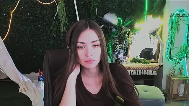 lollyrais online show from 12-02-25, 01:57