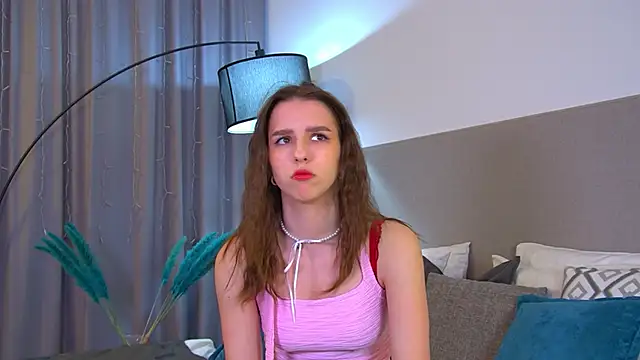 AliceAtkins online show from 11-16-25, 06:18