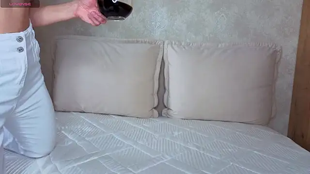 MissNatali  online show from 03-10-26, 02:37