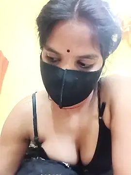 Snapshot of Shreya-750 chatting on 03-29-26, 03:57 Shreya-750 online show from 03-29-26, 03:57