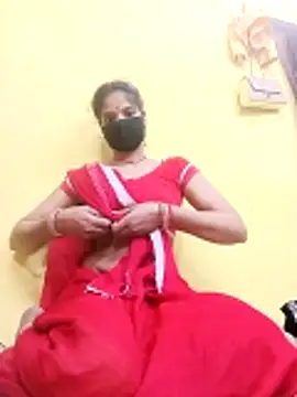 Snapshot of Shreya-750 chatting on 03-27-26, 08:43 Shreya-750 online show from 03-27-26, 08:43