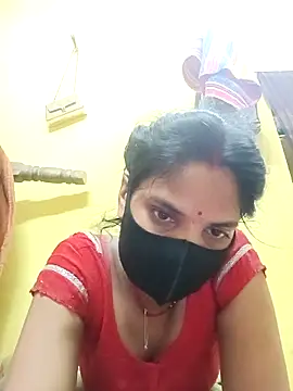 Snapshot of Shreya-750 chatting on 05-19-26, 09:00 Shreya-750 online show from 05-19-26, 09:00
