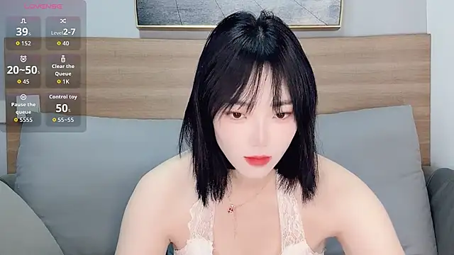 upoo7lt online show from 11-27-25, 02:01