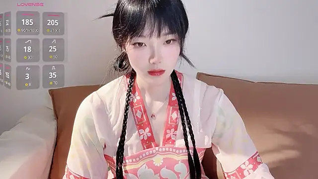 upoo7lt online show from 04-10-26, 02:40