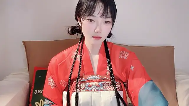 upoo7lt online show from 04-13-26, 02:26