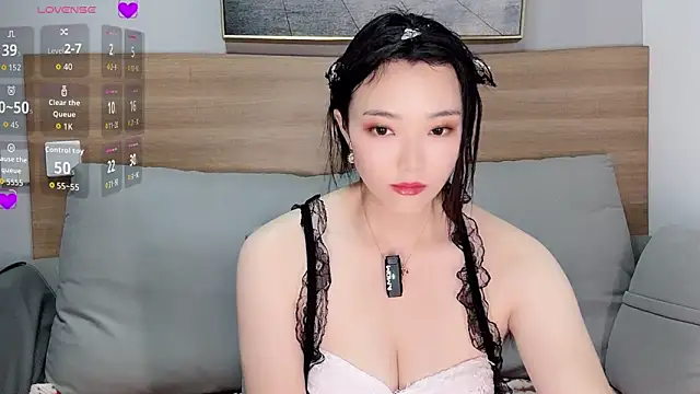 upoo7lt online show from 11-14-25, 01:48