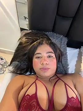 Snapshot of MelissaHex chatting on 02-14-26, 08:20 MelissaHex online show from 02-14-26, 08:20