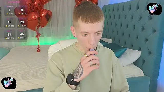 Cristian  Dior online show from 02-13-26, 09:26