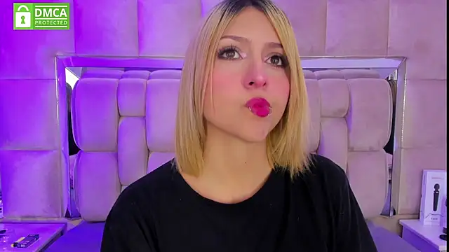 daniiela beteche777 online show from 02-08-26, 07:00