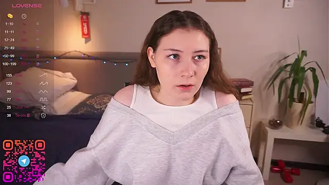 Snapshot of MegganKinson chatting on 01-16-26, 05:33 MegganKinson online show from 01-16-26, 05:33