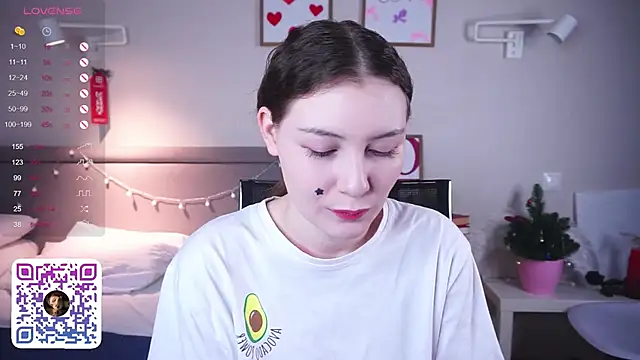 MegganKinson online show from 03-07-26, 05:25