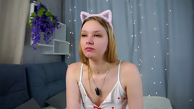 ElissaGlod online show from 02-19-26, 11:29