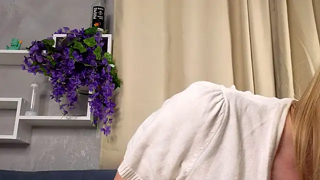 ElissaGlod online show from 02-27-26, 01:11