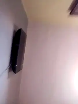 Snapshot of Majoudabar chatting on 10-30-25, 08:45 Majoudabar online show from 10-30-25, 08:45