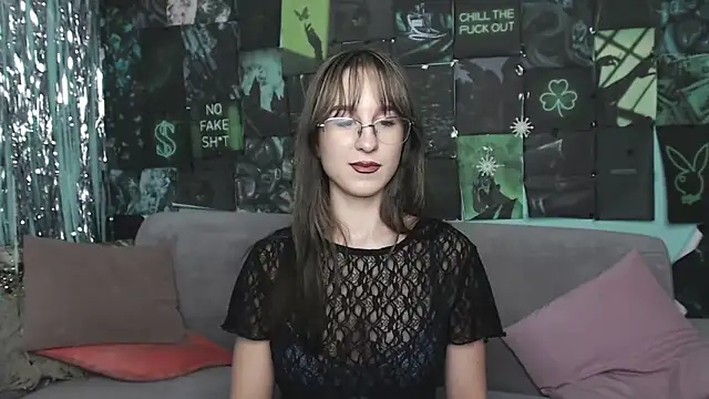 AlishaKellyi online show from 12-01-25, 05:52