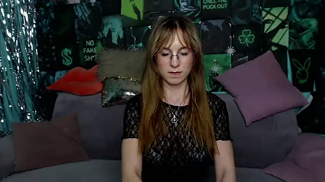 AlishaKellyi online show from 04-04-26, 04:46