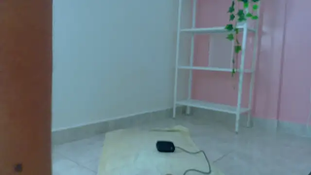 SeleneGibson   online show from 06-04-26, 07:29