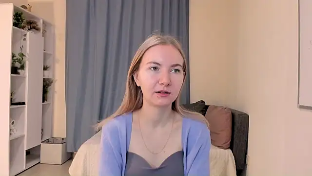 CathyHeximer online show from 12-04-25, 07:29