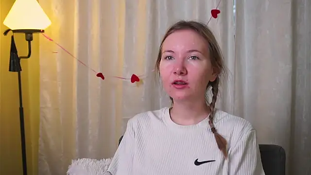 CathyHeximer online show from 02-10-26, 06:45