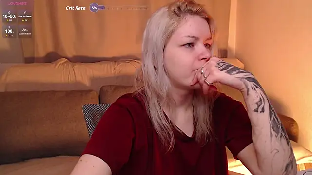 CherryNight6 online show from 12-01-25, 08:21