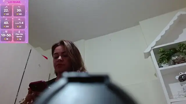 Kristalnoa online show from 02-17-26, 04:37